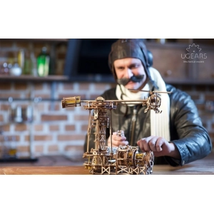 UGears Aviator