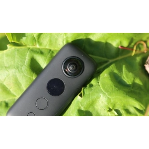 Insta360 One X