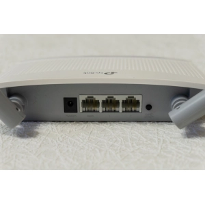 TP-LINK TL-WR820N