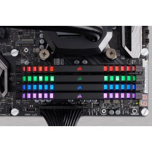 Corsair CMR16GX4M2D3000C16