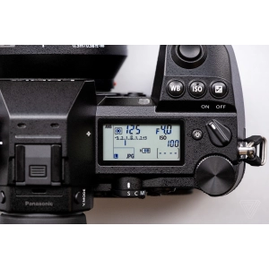 Panasonic DC-S1 kit