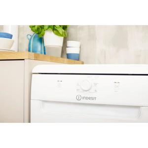 Indesit DSFE 1B10 A