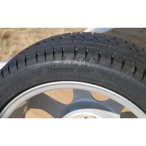 Kleber Dynaxer UHP 205/40 R17 84W