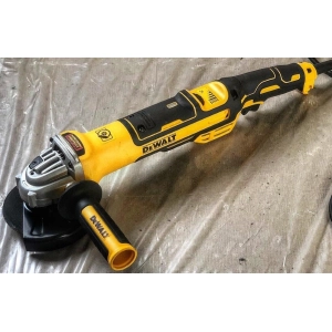 DeWALT DWE4377