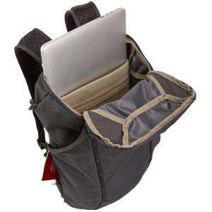 Thule Landmark 70L