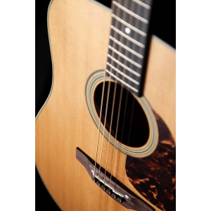 Takamine