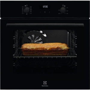 Horno Electrolux SurroundCook OEF 5E50Z