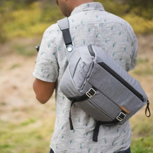 Peak Design Everyday Sling 10L