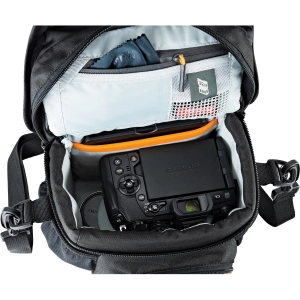 Lowepro Nova 140 AW II