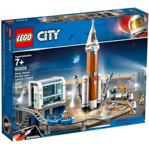 Lego Deep Space Rocket and Launch Control 60228