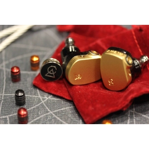 Campfire Audio Solaris