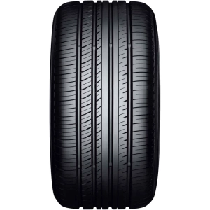 Yokohama Advan dB V552 215/55 R17 94W