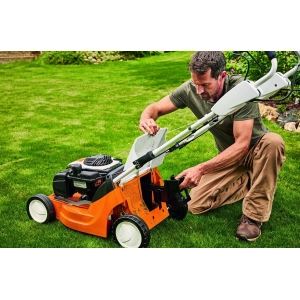 STIHL RM 443 T