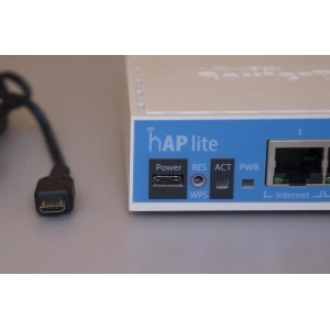 MikroTik hAP lite