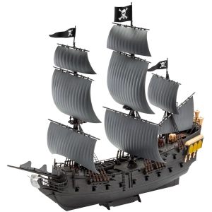 Maqueta Revell Black Pearl (1:150)