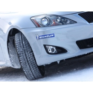 Michelin X-Ice Xi 3 235/55 R20 102H