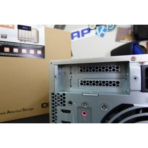 QNAP TVS-473E-8G