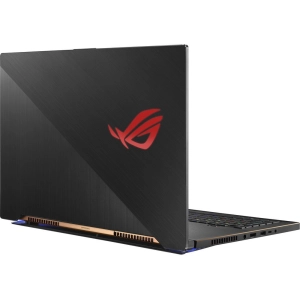 Asus GX701GVR-EV003T