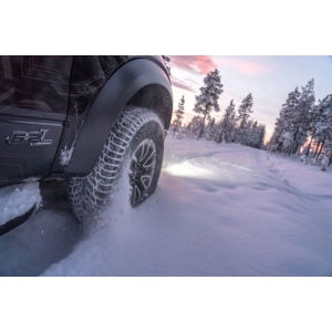 Nokian Hakkapeliitta LT3 245/75 R16 120Q