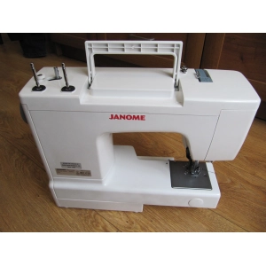 Janome 423S