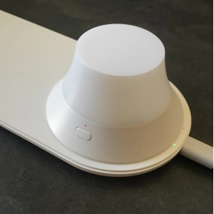 Xiaomi Yeelight Wireless Charging Night Light