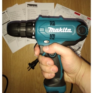 Makita DF0300