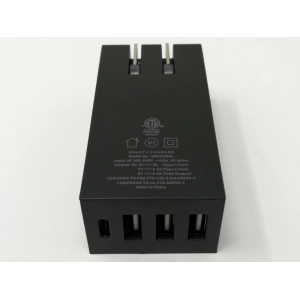 Native Union Smart 4 Charger