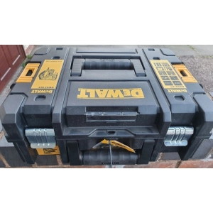 DeWALT