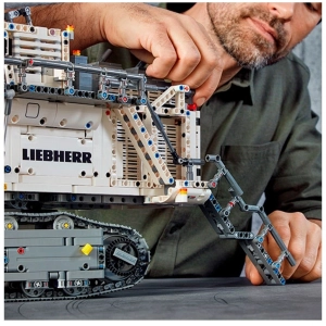 Lego Liebherr R 9800 42100