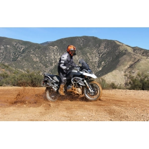 Michelin Anakee Adventure 130/80 -17 65H