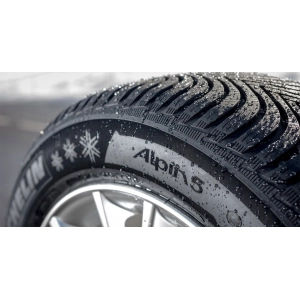 Michelin Alpin 5 205/50 R17 89V Run Flat