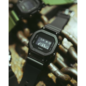 Casio G-Shock GM-5600B-1