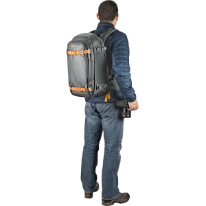 Lowepro Whistler BP 350 AW II