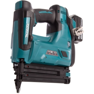 Grapadora de construcción Makita DBN500RFE