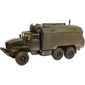 Maqueta ICM Ural-43203 (1:72)