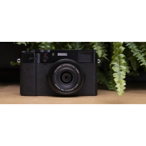 Fujifilm FinePix X100V