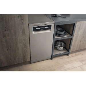 Hotpoint-Ariston HSFO 3T223 WC X