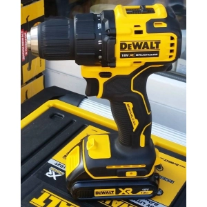 DeWALT