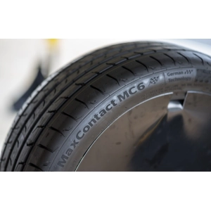 Continental MaxContact MC6 255/35 R20 97Y