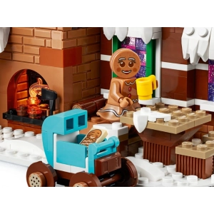 Lego Gingerbread House 10267