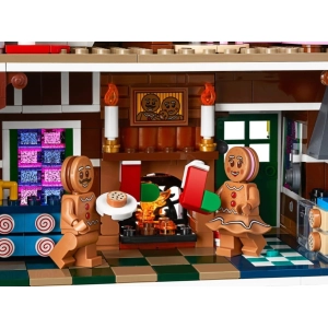 Lego Gingerbread House 10267