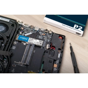 Crucial CT500P2SSD8