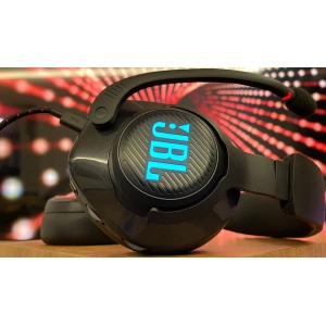 JBL Quantum 400