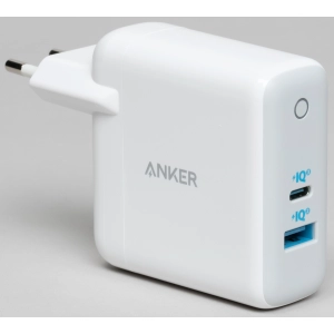 ANKER PowerPort+ Atom 3