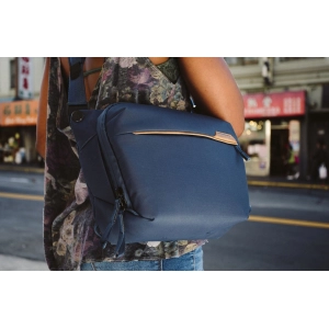 Peak Design Everyday Sling 6L