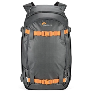 Lowepro Whistler BP 450 AW II