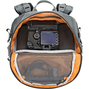 Lowepro Whistler BP 450 AW II