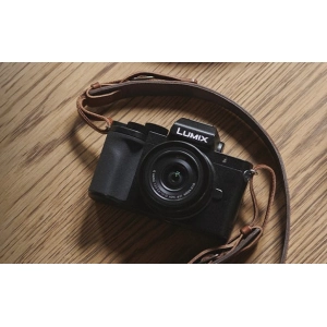 Panasonic DC-G100