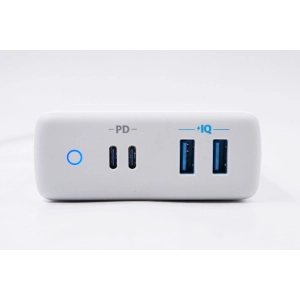 ANKER PowerPort Atom 4