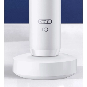 Oral-B